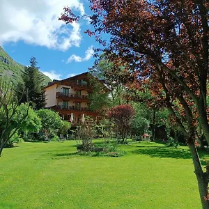 https://hotel-estanys-blaus.catalonia-hotels.com