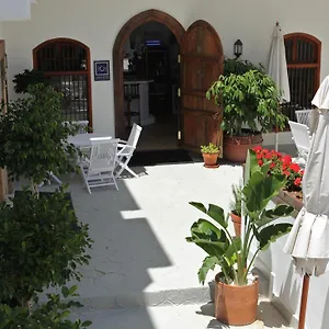 Santuario Pensión